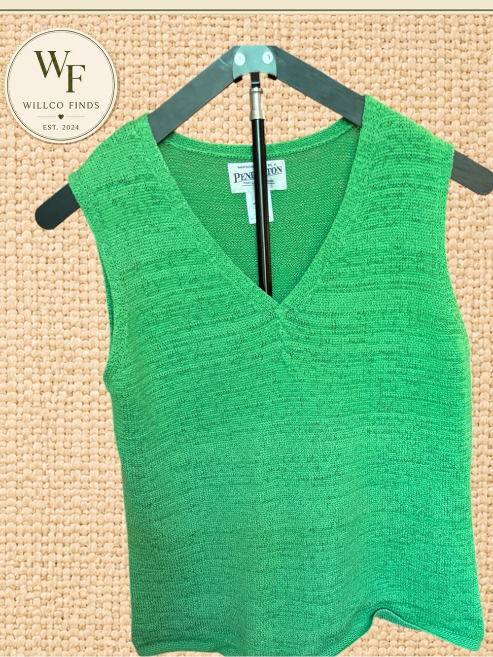 Pendleton Women’s Bright Green Knit V-Neck Sweater Vest Sleeveless Med